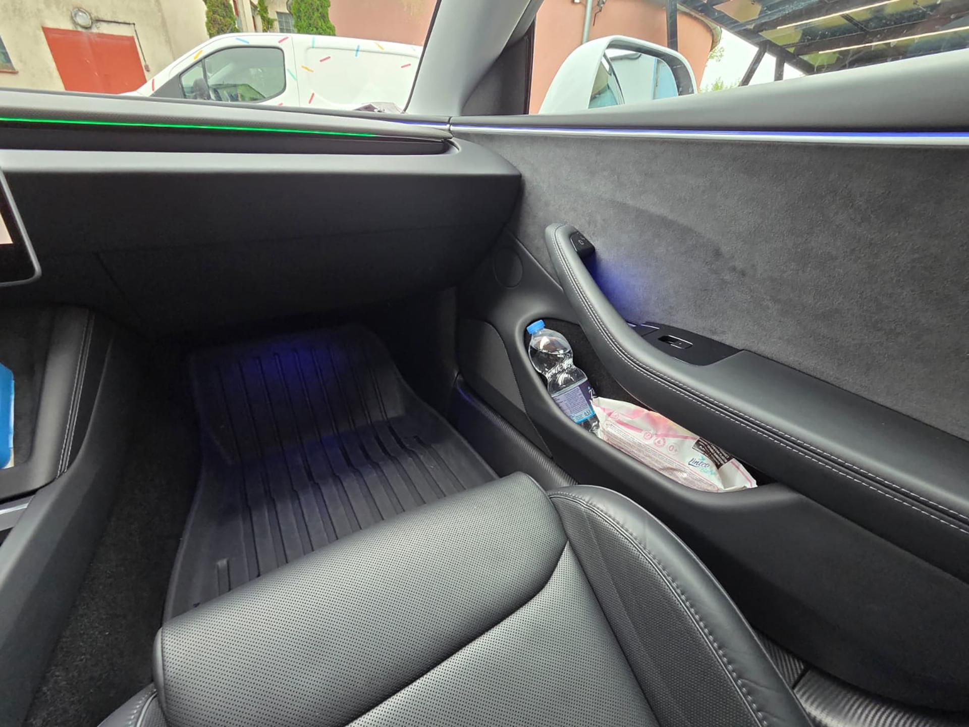 Tesla Model 3, Performance Highland - fotka 5