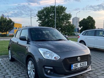 1.2 PREMIUM 4x2
