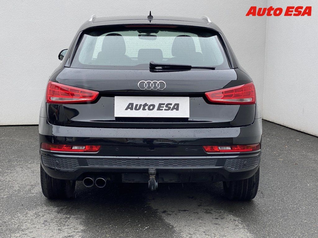 Audi Q3, 2.0 TFSi,S-line - fotka 5