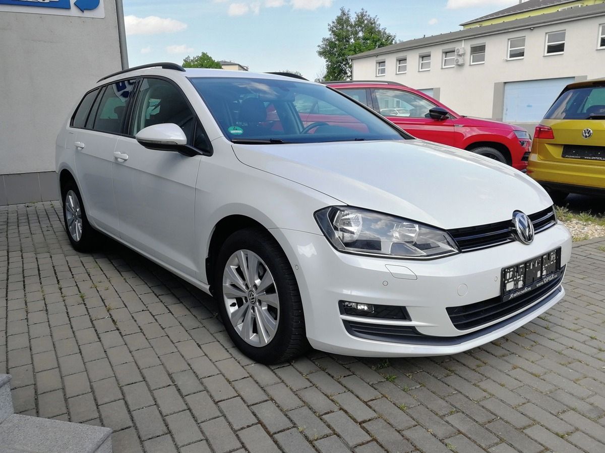 Volkswagen Golf, 1.2TSi Keyless*vyhř.sed*PDC* - fotka 3