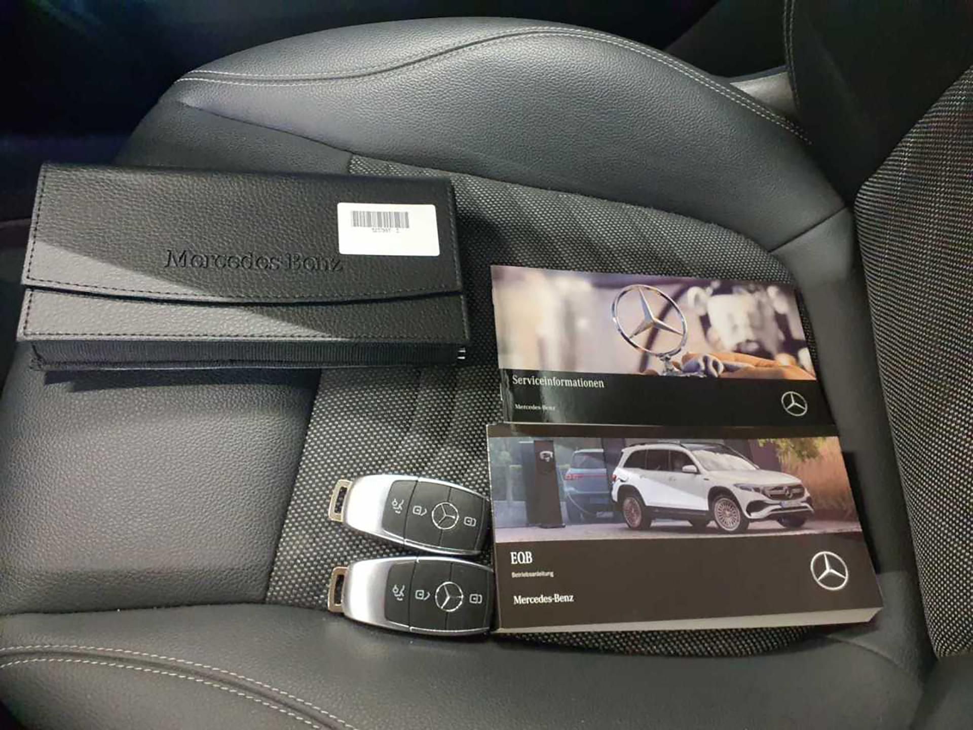 Mercedes-Benz EQB, 300 4Matic Progressive - fotka 5