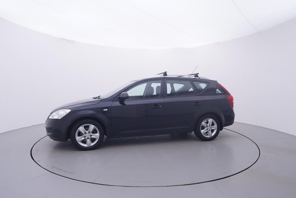 Kia Cee´d, 1.6 CRDi 84 kW - fotka 2