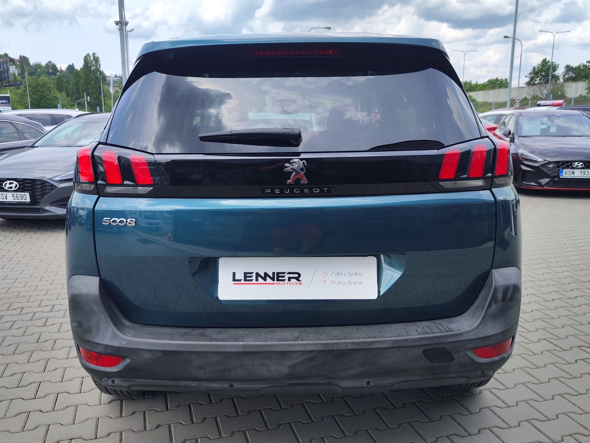 Peugeot 5008, 1.6 BlueHDi/88kW Allure S&S - fotka 6