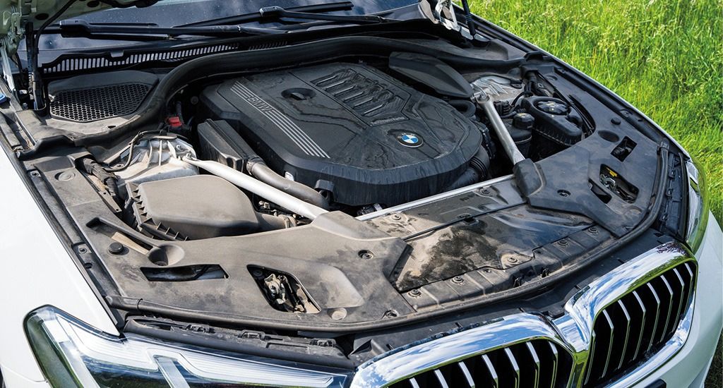 BMW Řada 5, BMW 540i xDrive | 245kW - fotka 3