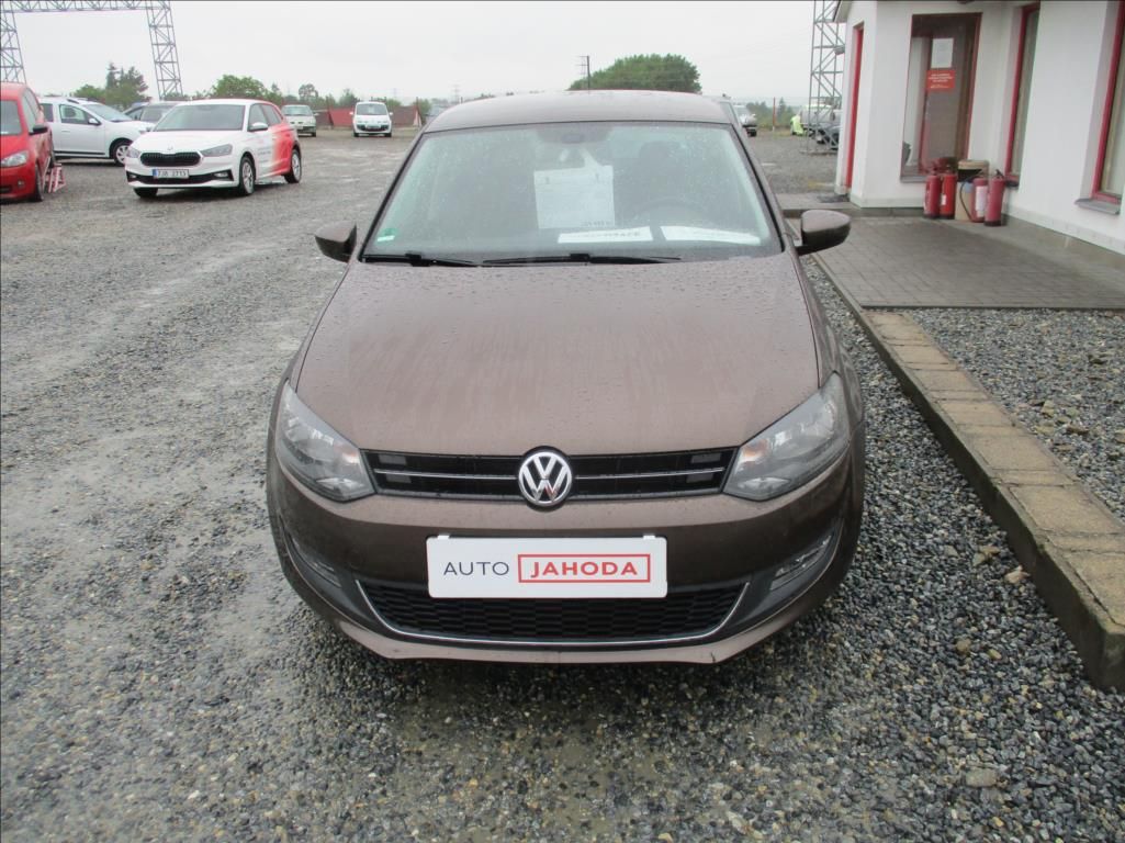 Volkswagen Polo, 1,2 TSi,aut.klima,serv.kn. - fotka 2