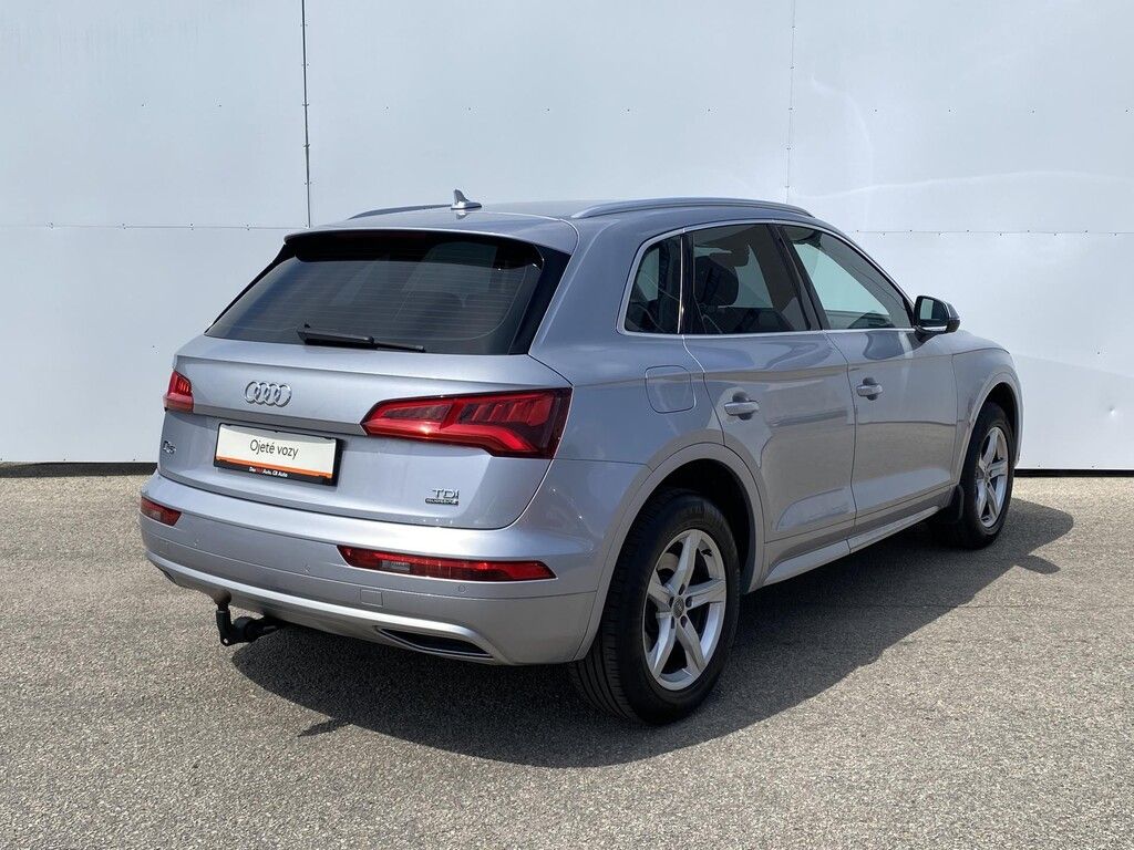 Audi Q5, 2,0 TDI 140 kW Quattro - fotka 2