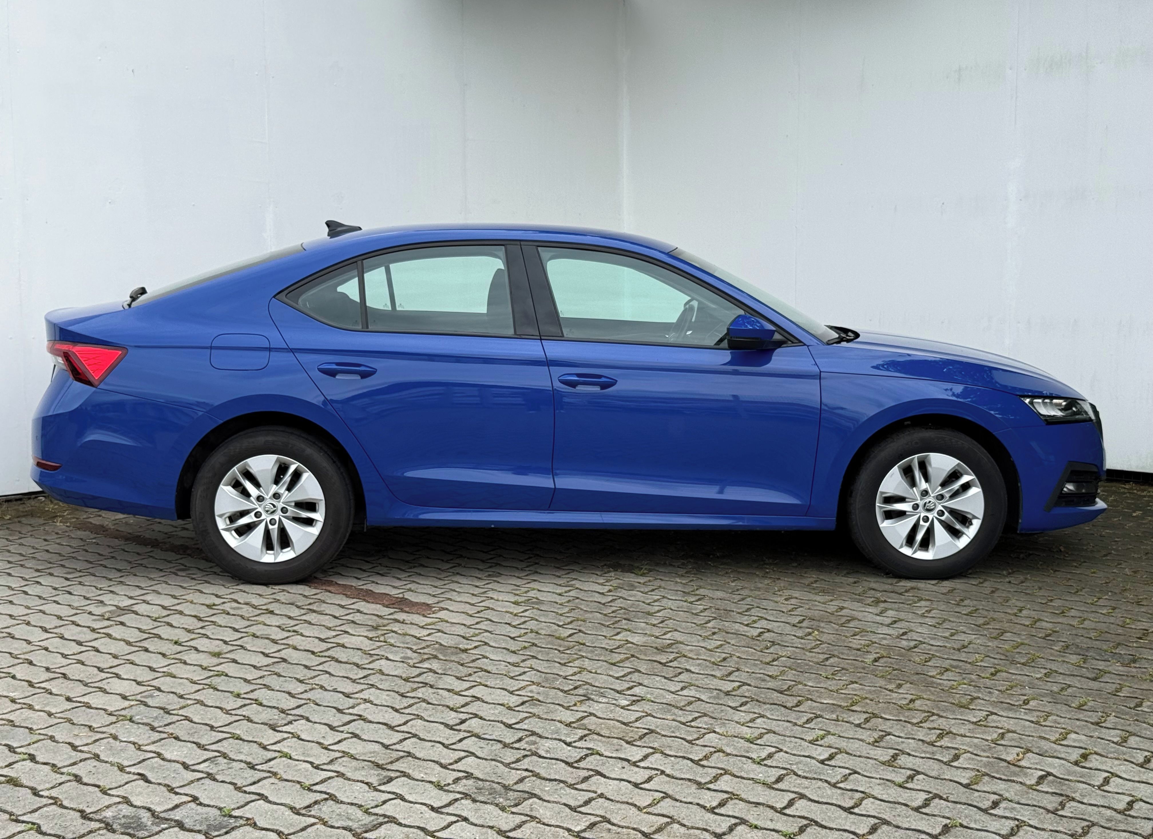 Škoda Octavia, 2,0 TDI / 85 kW Ambition - fotka 4