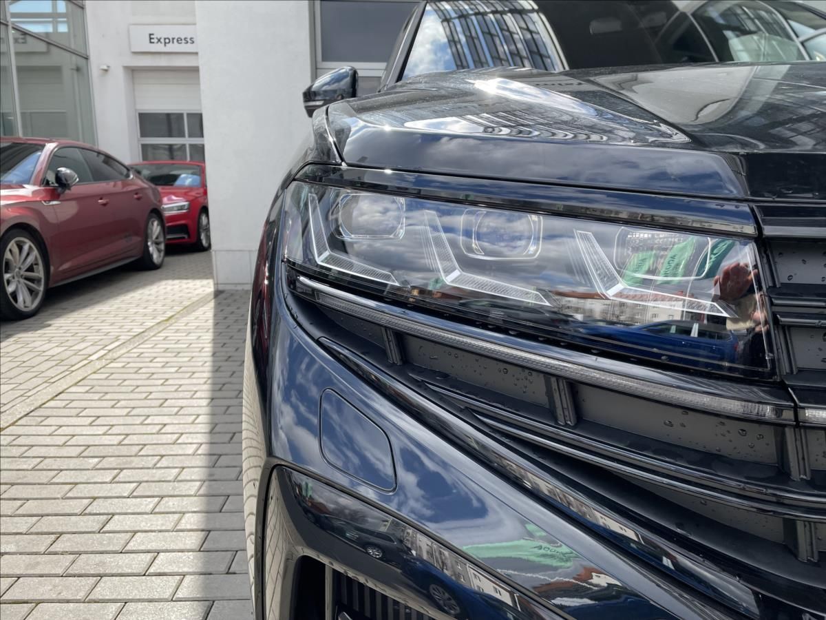 Volkswagen Touareg, 3,0 TSI 340 kW eHybrid  R - fotka 5