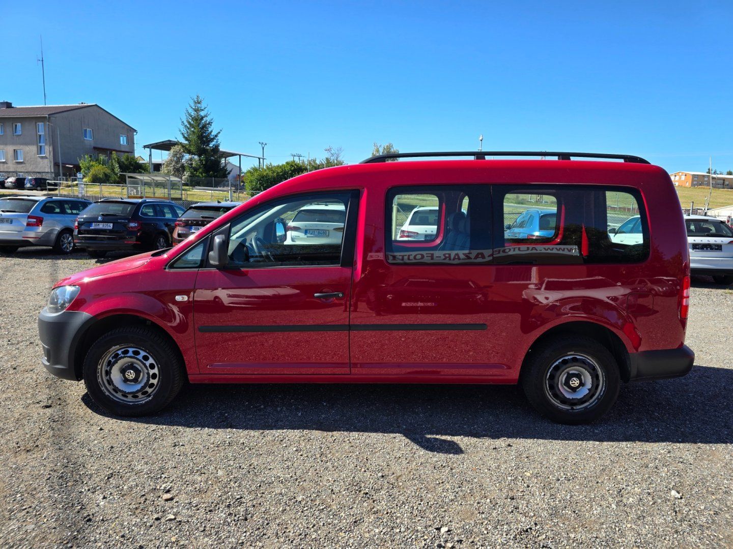 Volkswagen Caddy, 1.6 TDi 75KW,klima,tažné - fotka 4