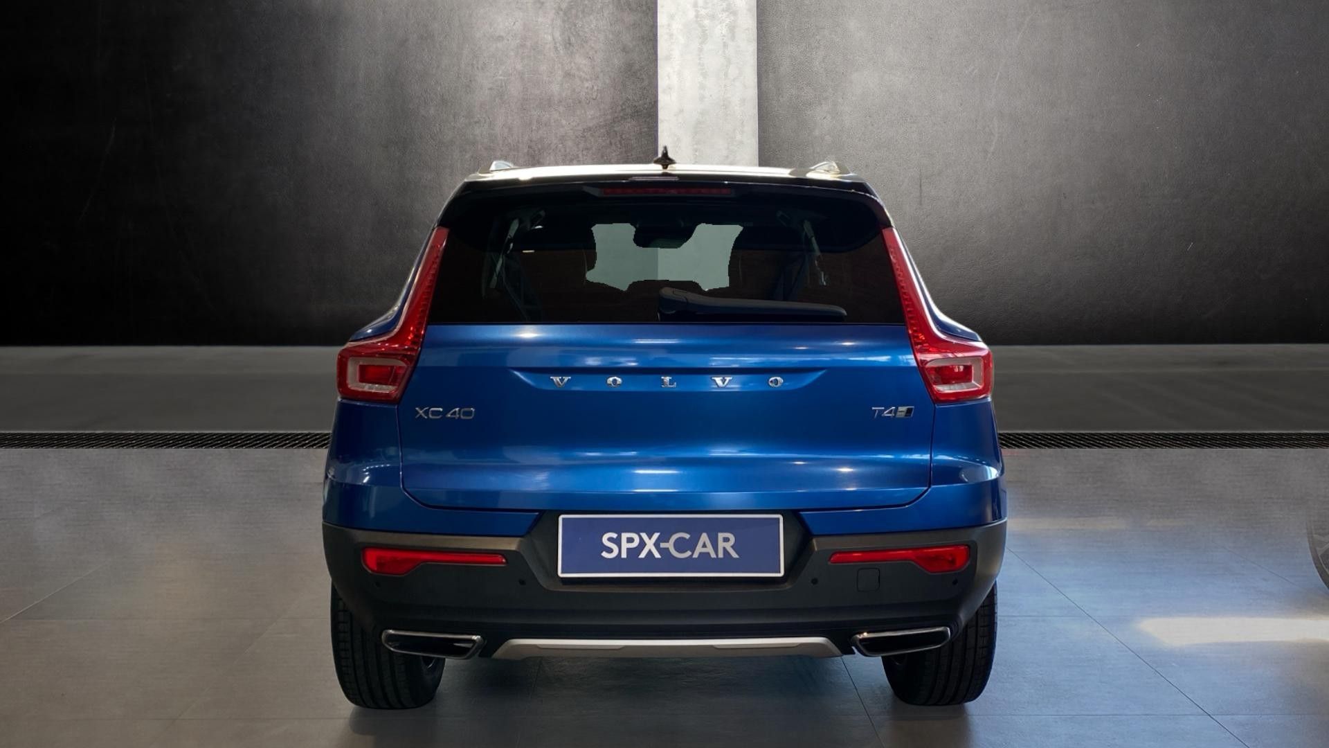 Volvo XC40, INSCRIPTION, T4 AWD Drive-E, 1 - fotka 4