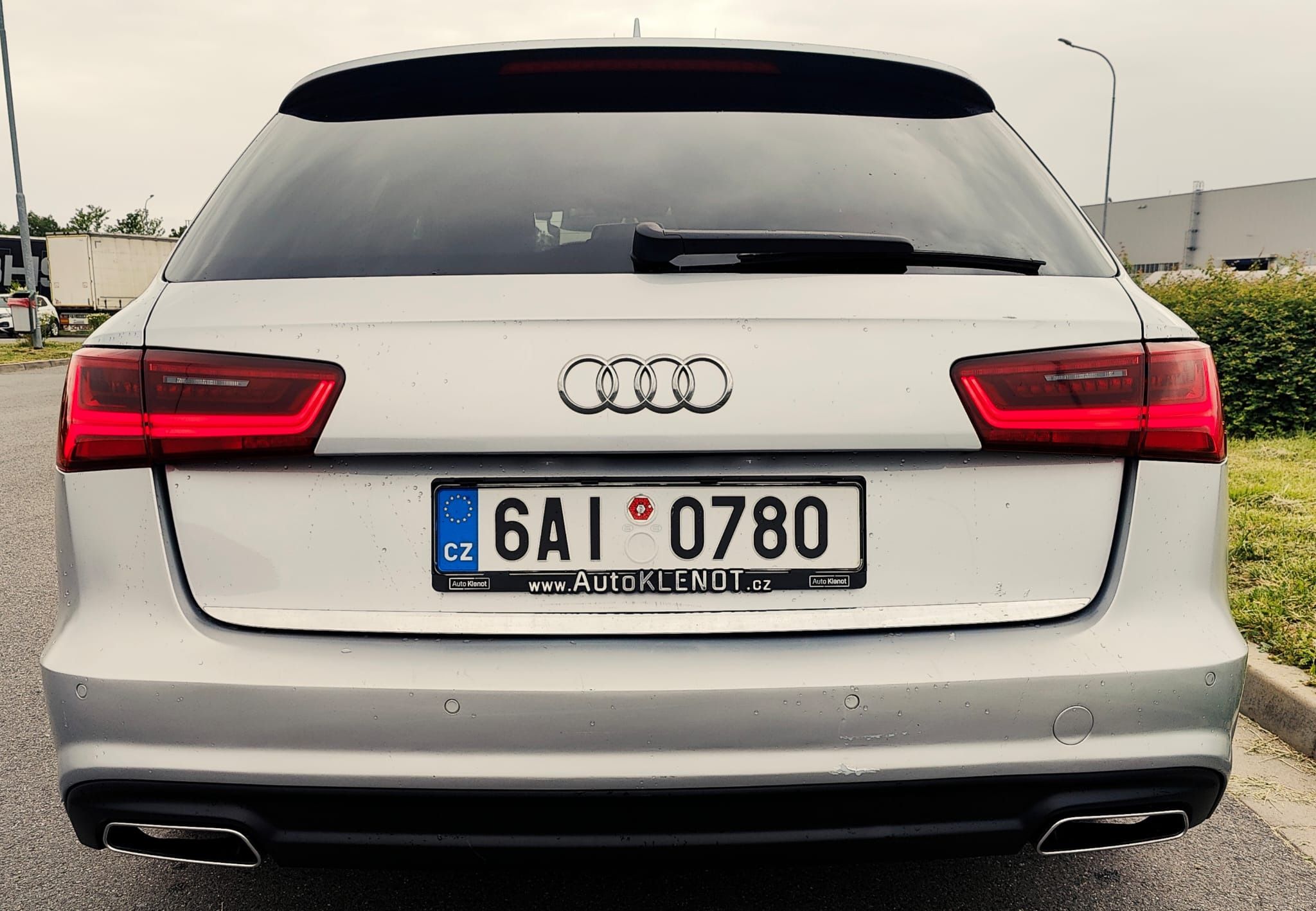 Audi A6 Avant, 2,0 TDI, S-LINE, DPH!!! - fotka 4