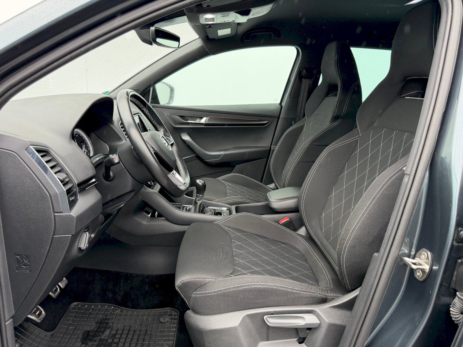 Škoda Karoq, 1.5 TSI SportLine 110kW - fotka 5