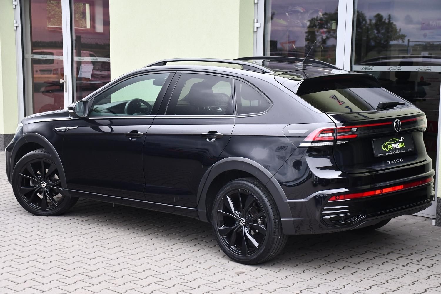 Volkswagen Taigo, 1.0TSi DSG R-LINE ČR - fotka 4