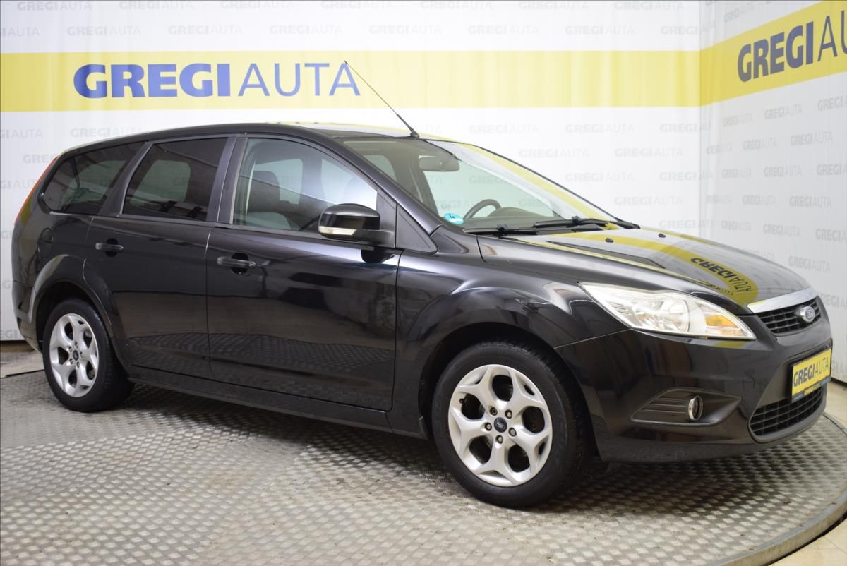 Ford Focus, 1,6 i PO SERVISU,BEZ KOROZE - fotka 2