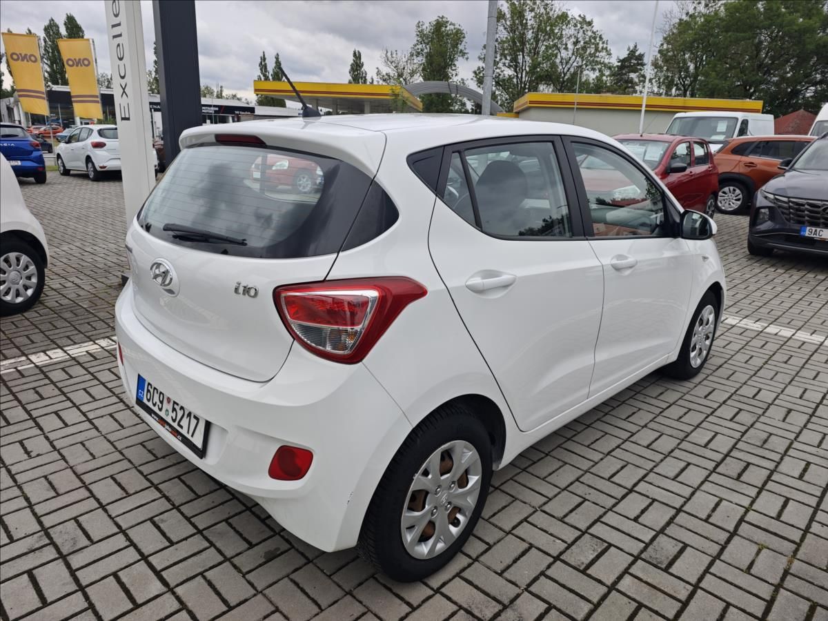 Hyundai i10, 1,0 i  Family PLUS - fotka 6