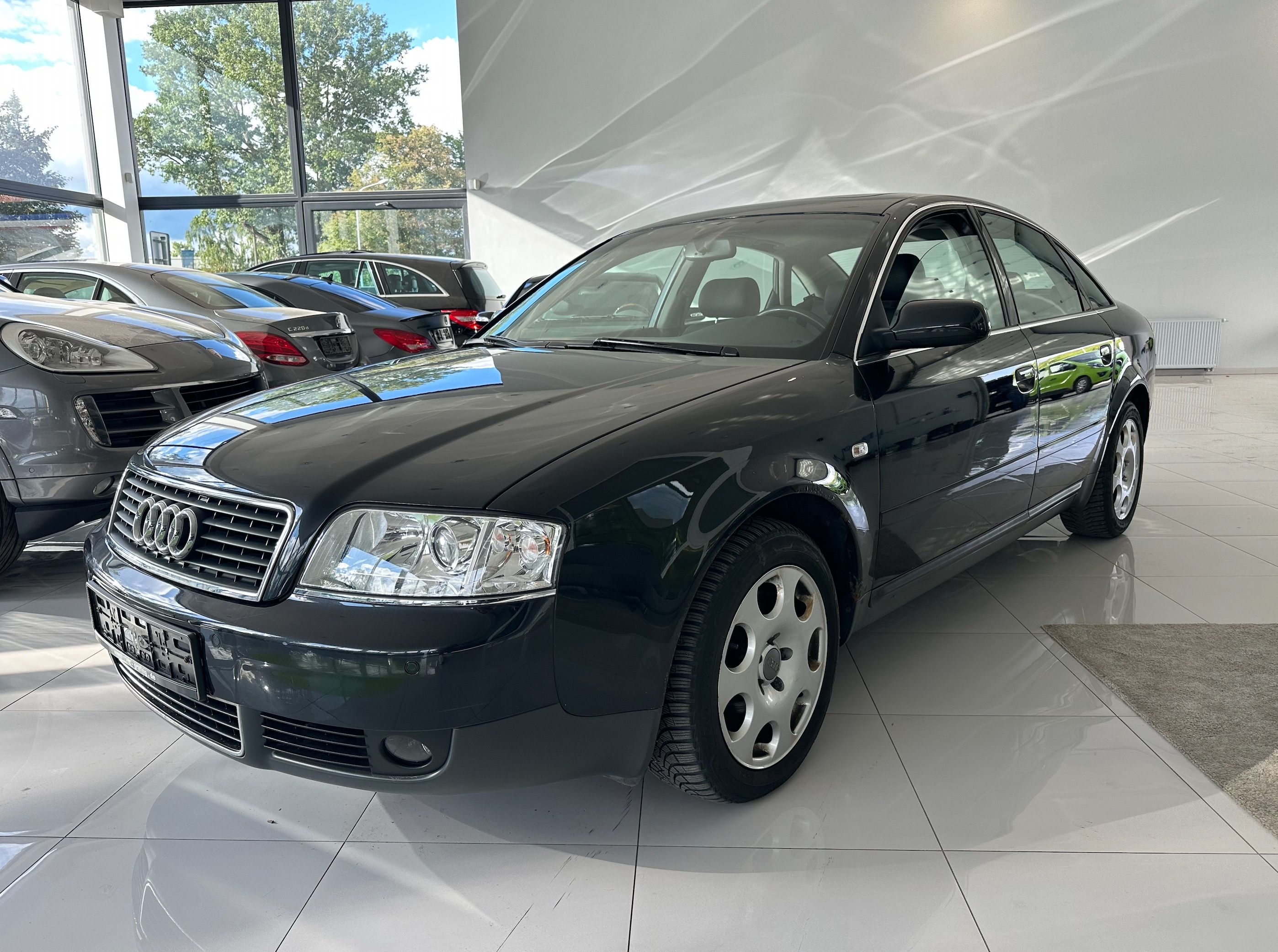 Audi A6, 2.4 Petrol