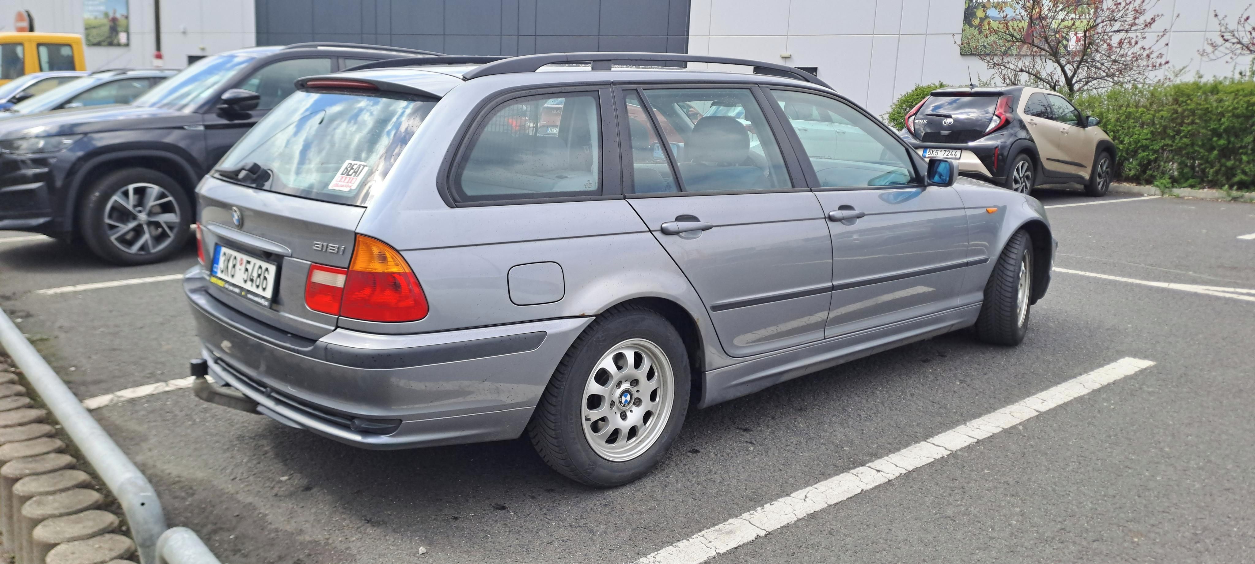 BMW Řada 3 - fotka 3
