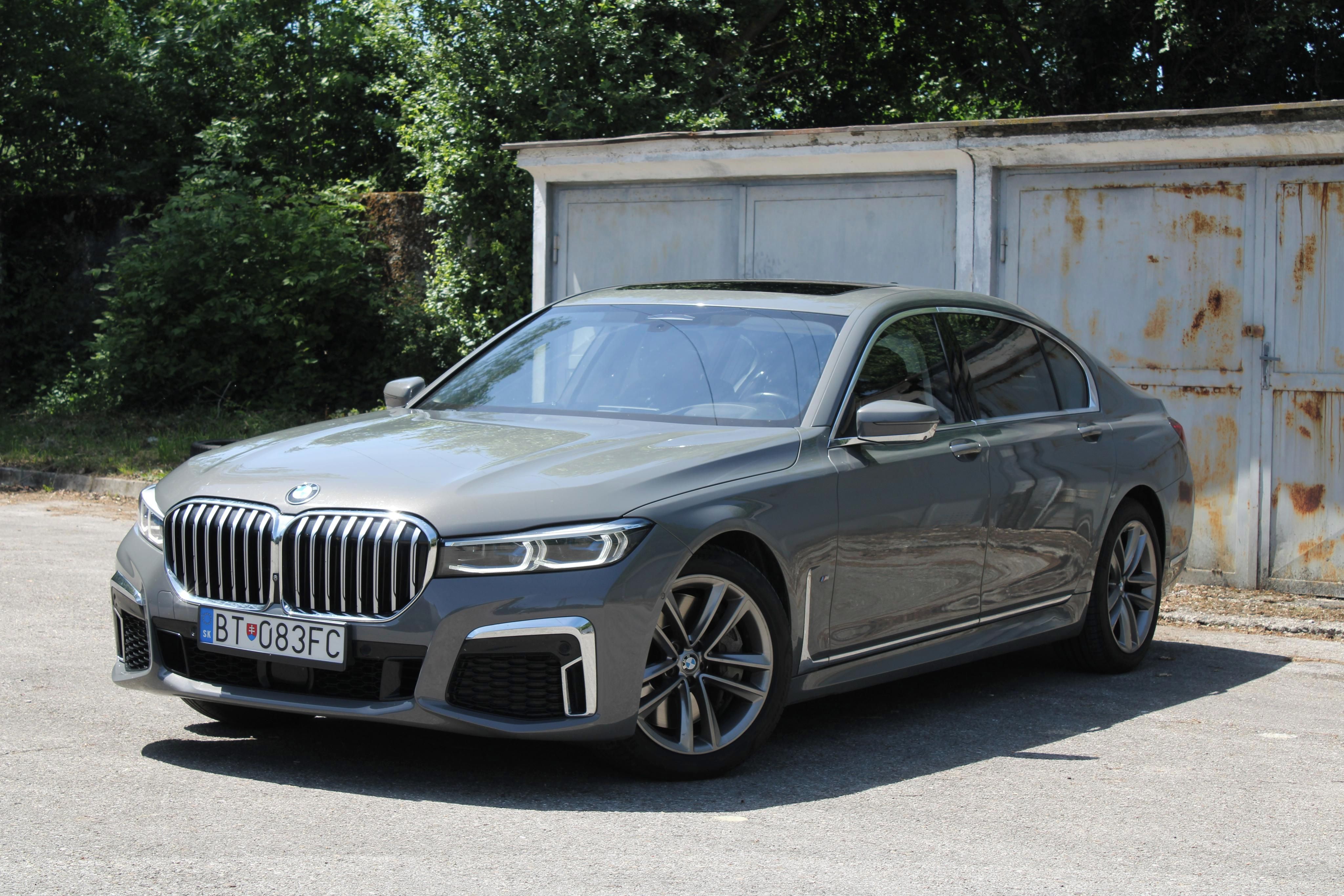 BMW Řada 7, BMW 750i Long, xDrive, 390kW
