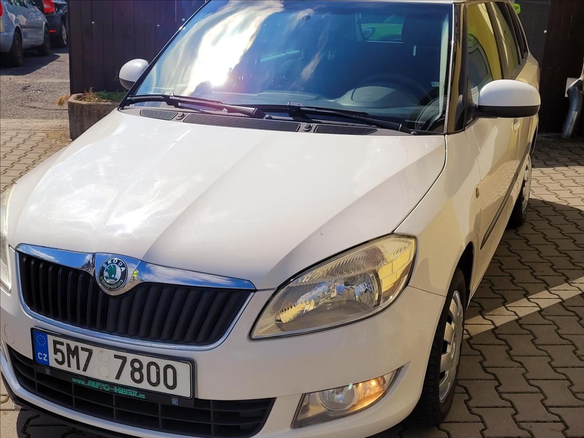 Škoda Fabia, 1,6 TDi KLIMATIZACE - fotka 3