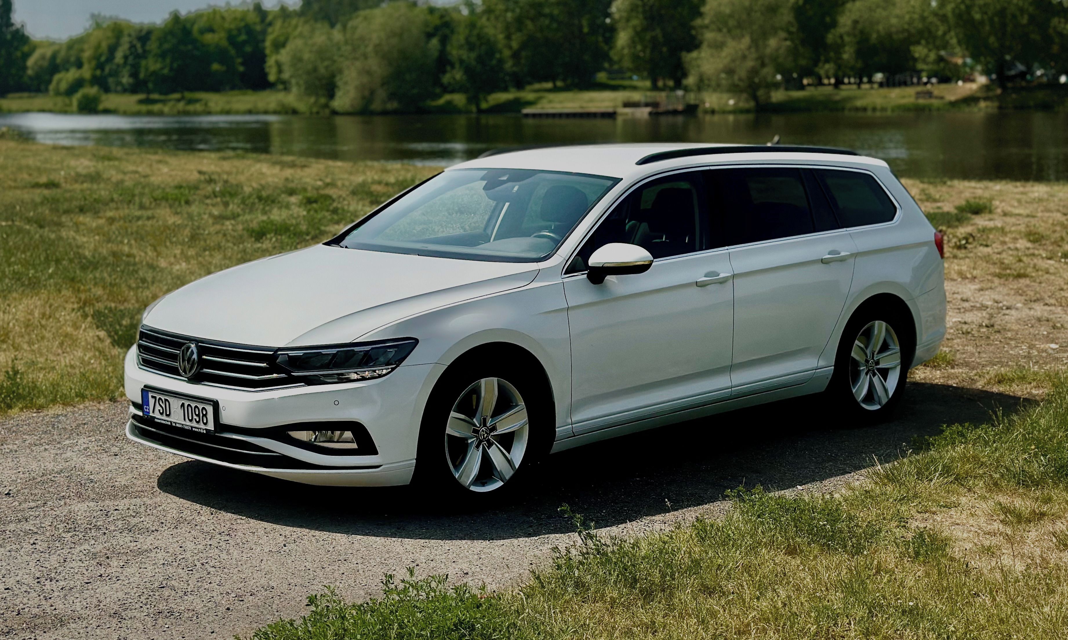 Volkswagen Passat Variant, Elegance 2.0 TDi DSG Kůže