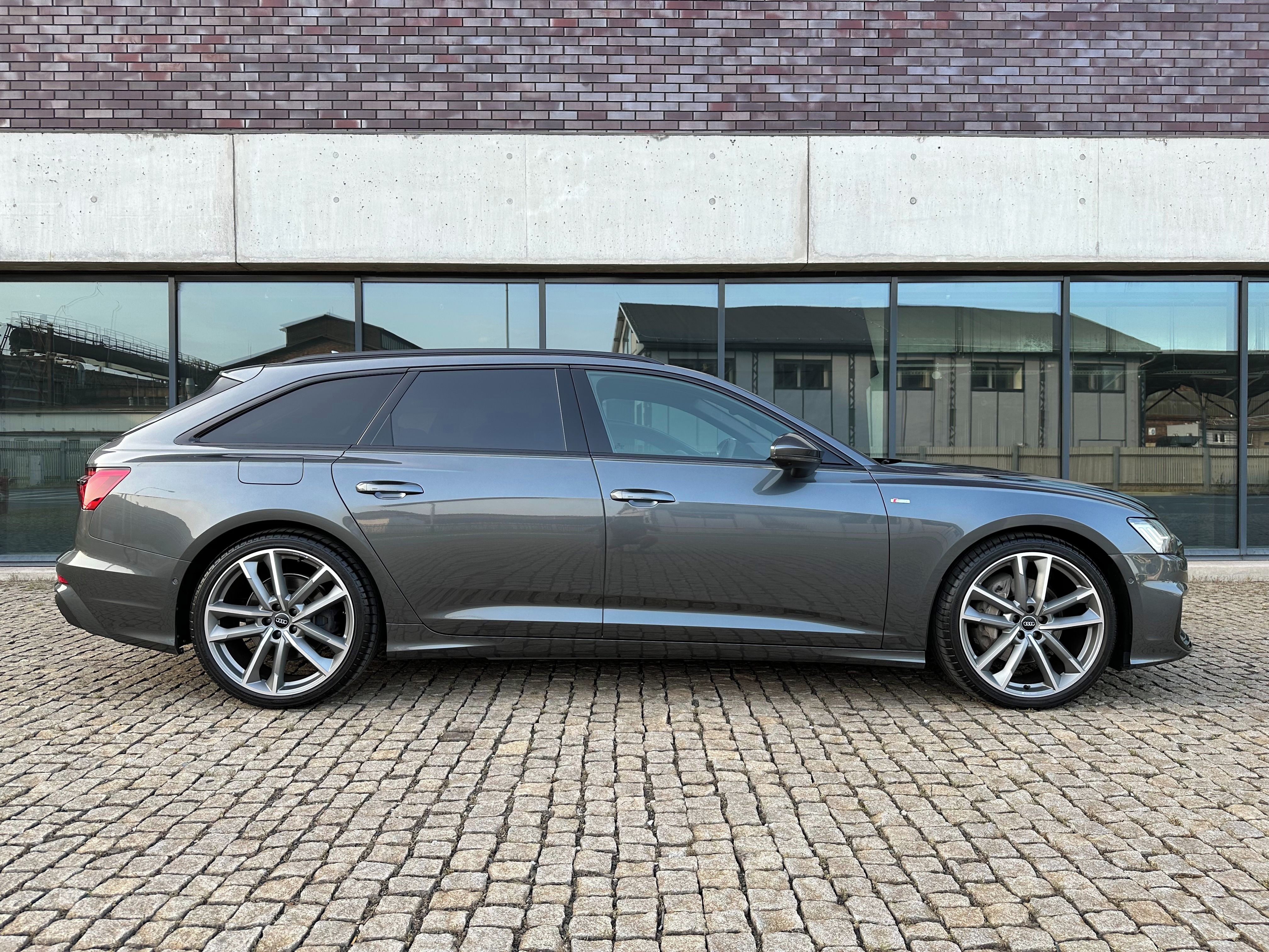 Audi A6 Avant, Sline,4x4,B&O,Matrix,Air,Pan, - fotka 2