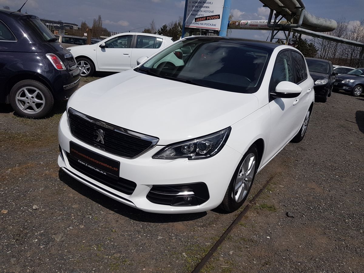 Peugeot 308, 1.2i 81KW NAVI HEZKÝ VŮZ - fotka 3
