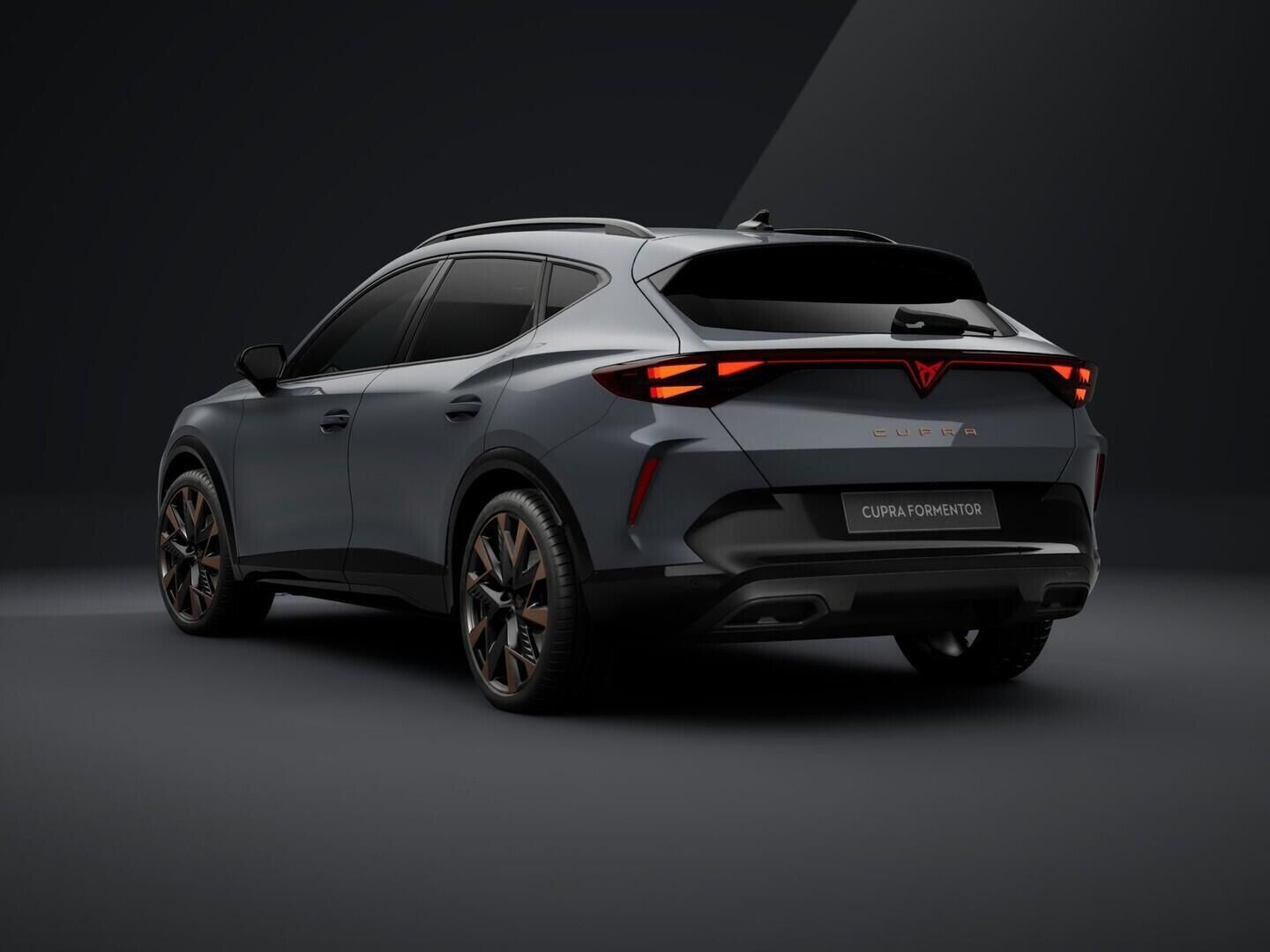 Cupra Formentor, 2.0 TSI 4WD 150 kW - fotka 4