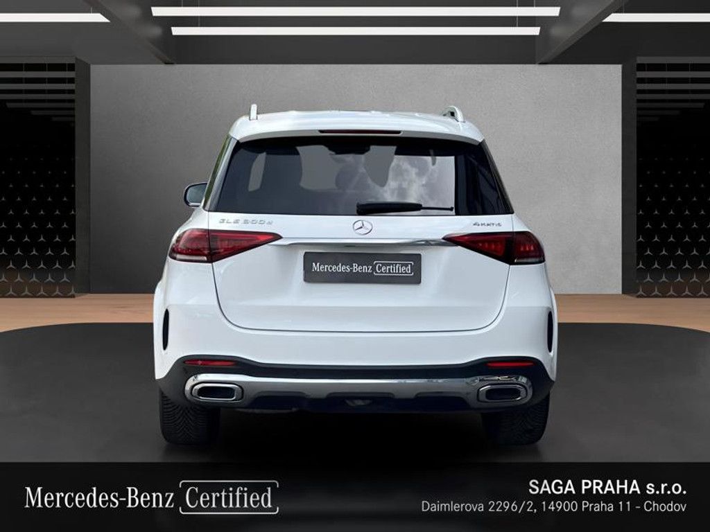 Mercedes-Benz GLE, 300d 4MATIC AMG Line - fotka 5