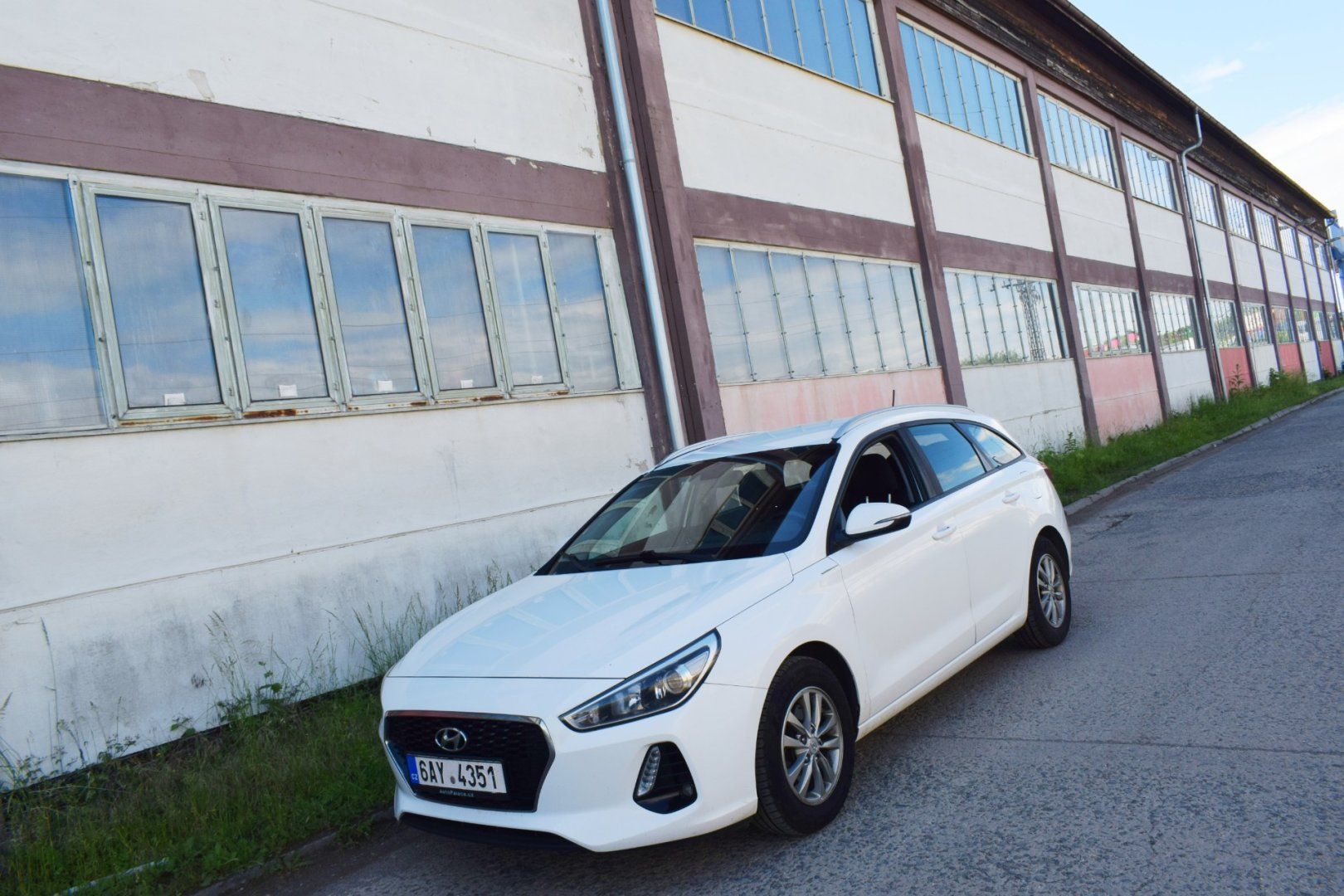 Hyundai i30, 1.6CRDi/ČR/1MAJ/SERVISKA/2018/ - fotka 2