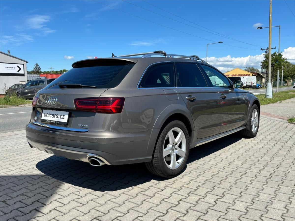 Audi A6 allroad, 3,0 TDI  quattro S tronicCZ DP - fotka 6