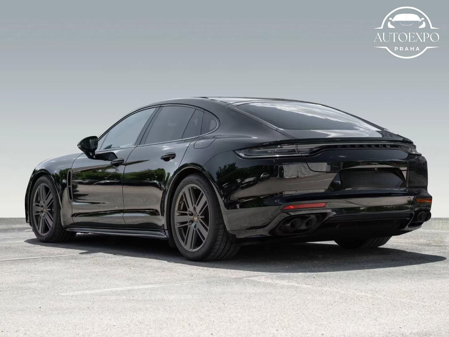 Porsche Panamera, 4 E-Hybrid Platinum Edition - fotka 3