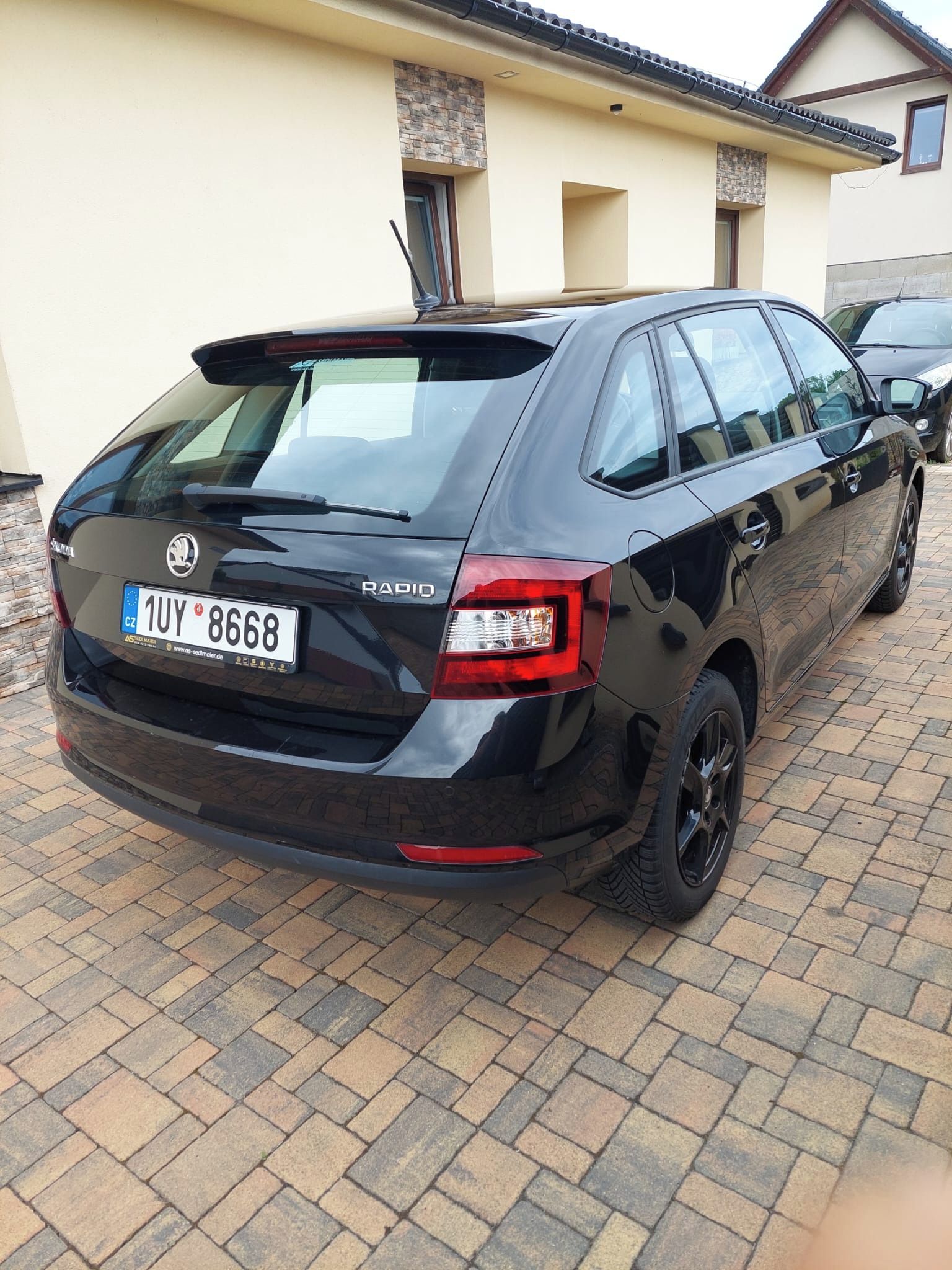 Škoda Rapid, 1.0/81KW - fotka 4