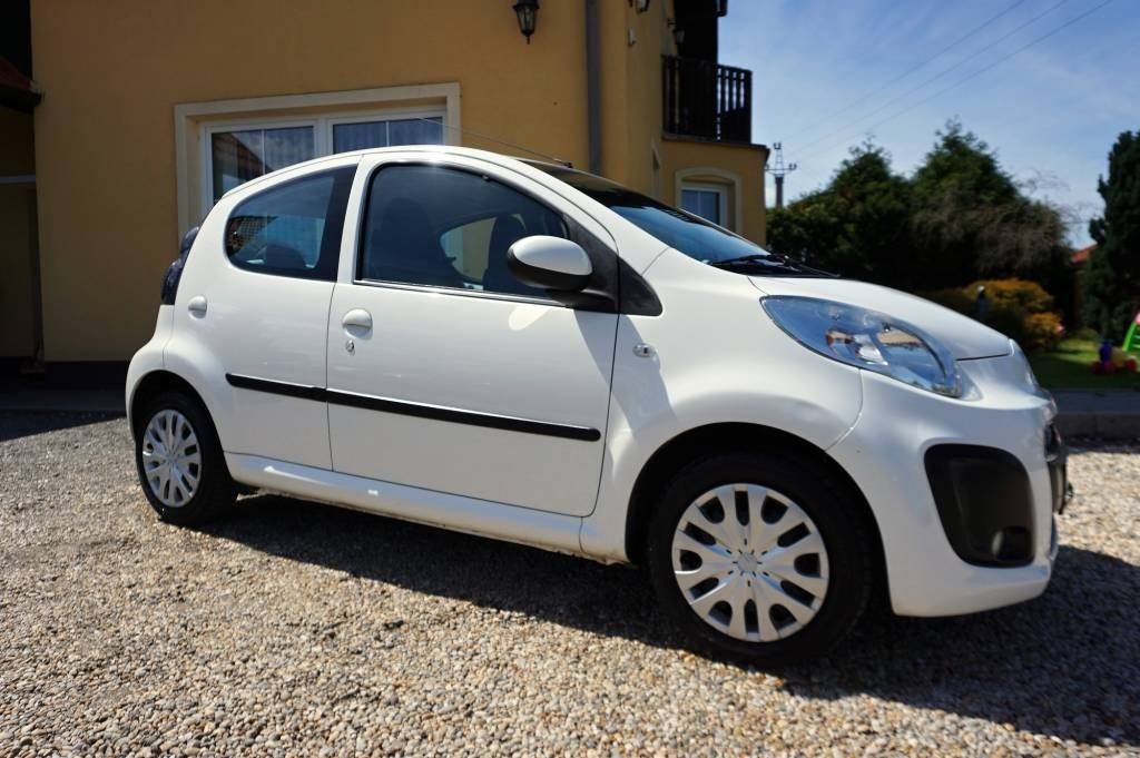 Citroën C1, TENDENCE 1,0i 50 kW - fotka 2