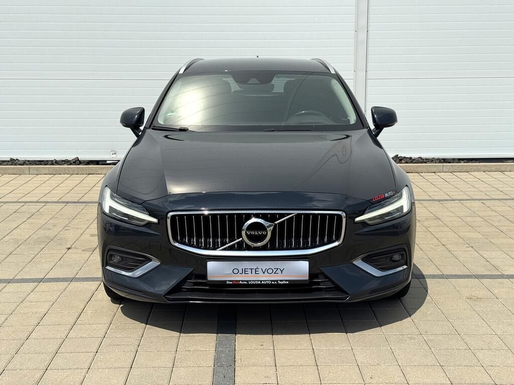 Volvo V60, Inscription 2.0 D3 110 kW - fotka 2