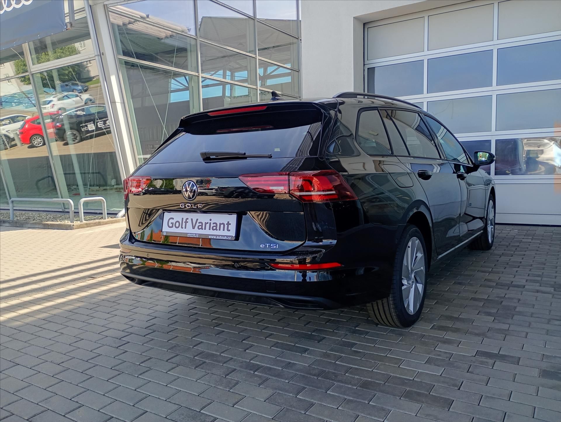 Volkswagen Golf Variant, 1,5 eTSI 7DSG mHEV  People - fotka 5