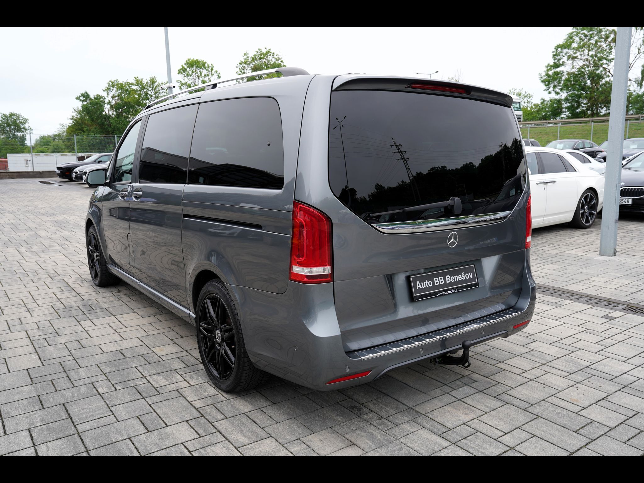 Mercedes-Benz Třídy V, V300dL 4Matic/AMG/Burm/ČR/7mís - fotka 4