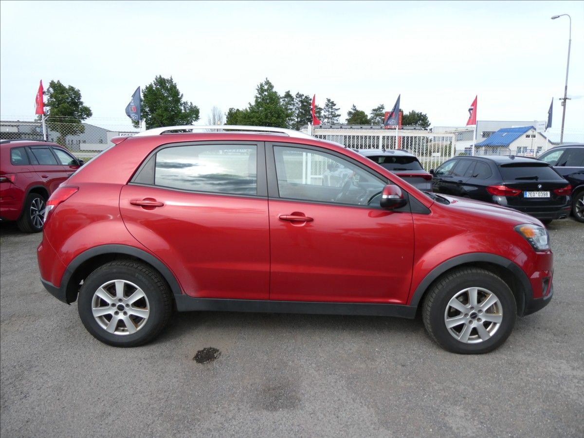 SsangYong Korando, 2,0 e-XDi 110kW 4WD,po servise - fotka 2