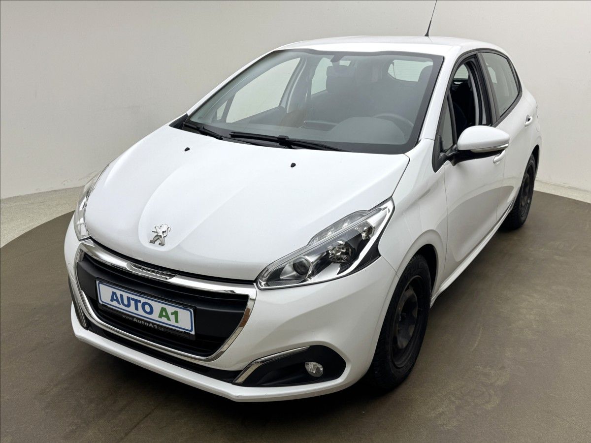 Peugeot 208, 1,6 HDi DPH KLIMATIZACE LED ČR
