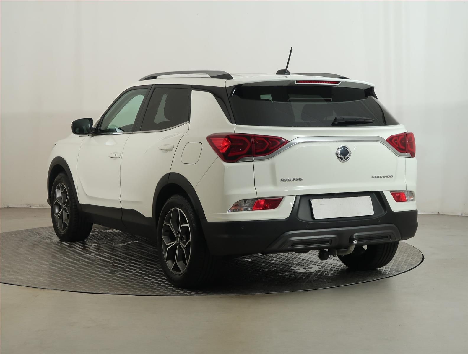 SsangYong Korando, 1.5 T-GDI, Style, Záruka - fotka 4