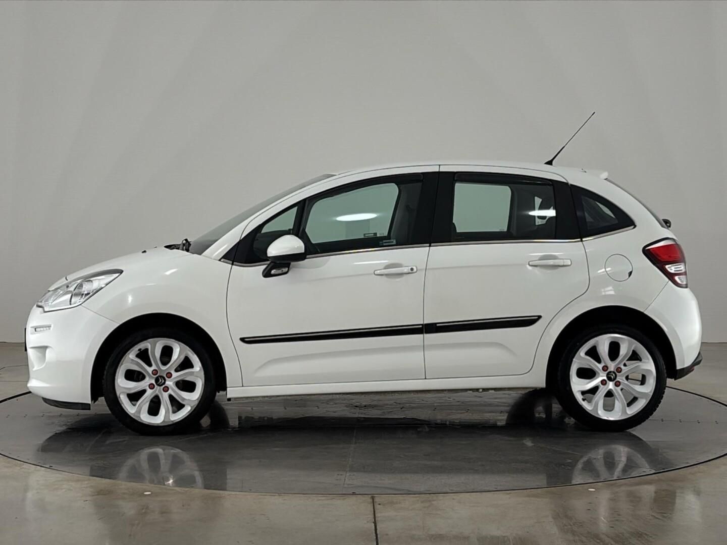 Citroën C3, 1.2 PureTech / 60 kW - fotka 3