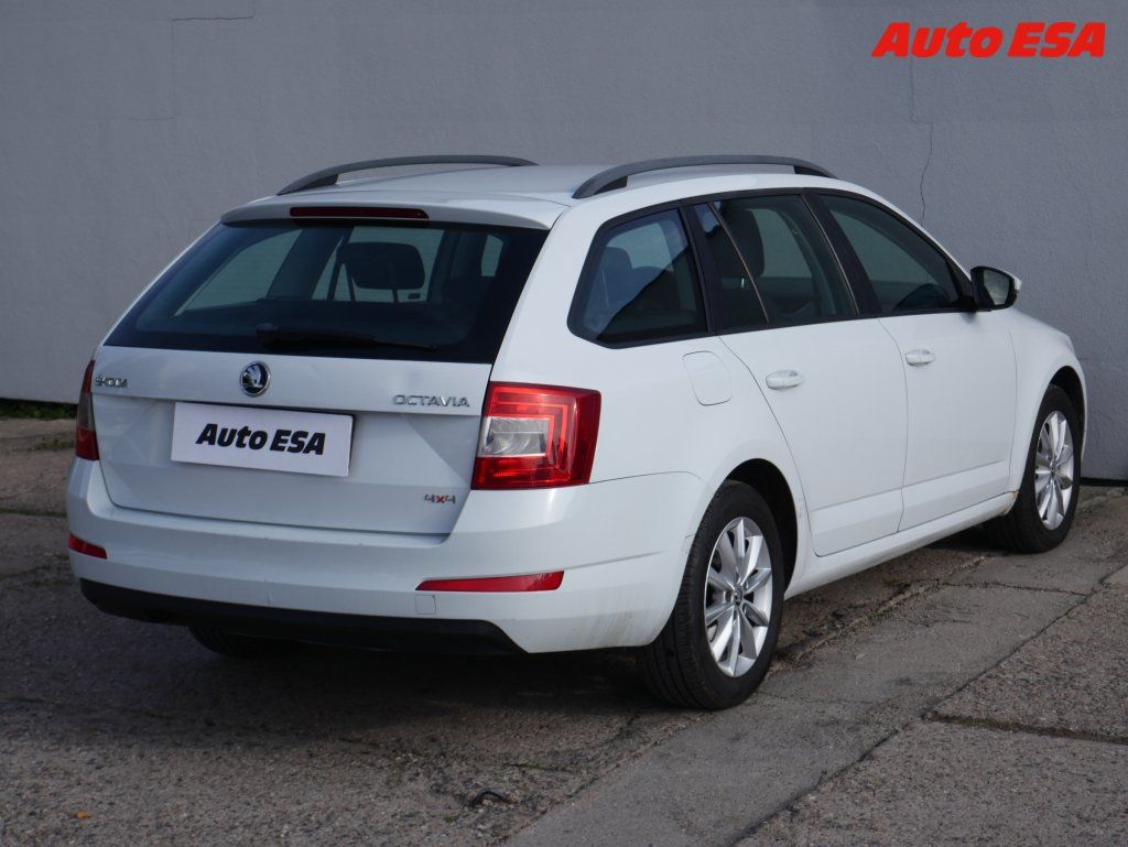 Škoda Octavia, 1.6 TDi 4x4,ČR,Ambition - fotka 6