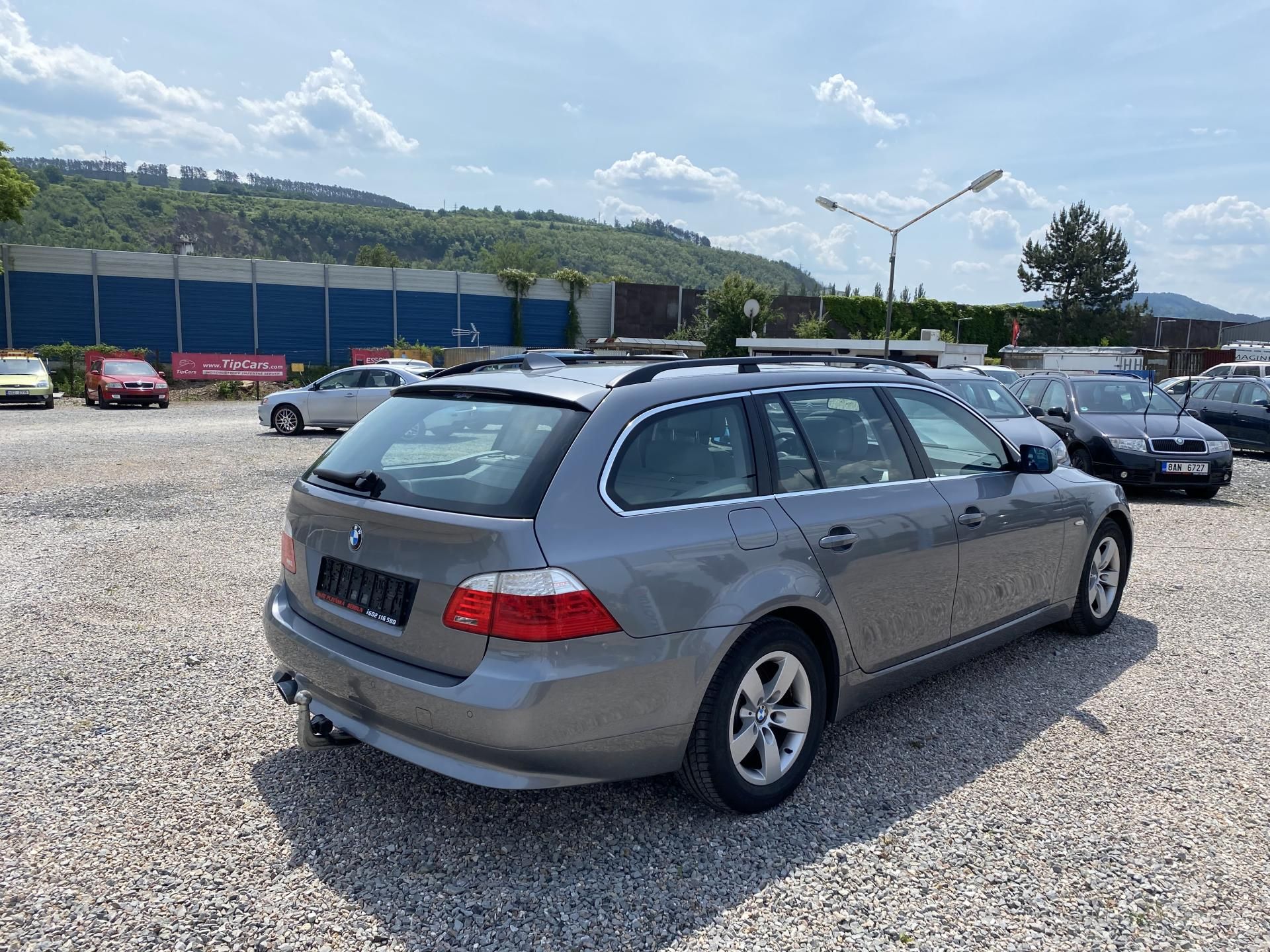 BMW Řada 5, 2.0D,PLNÝ SERVIS,2SADY ALU - fotka 4