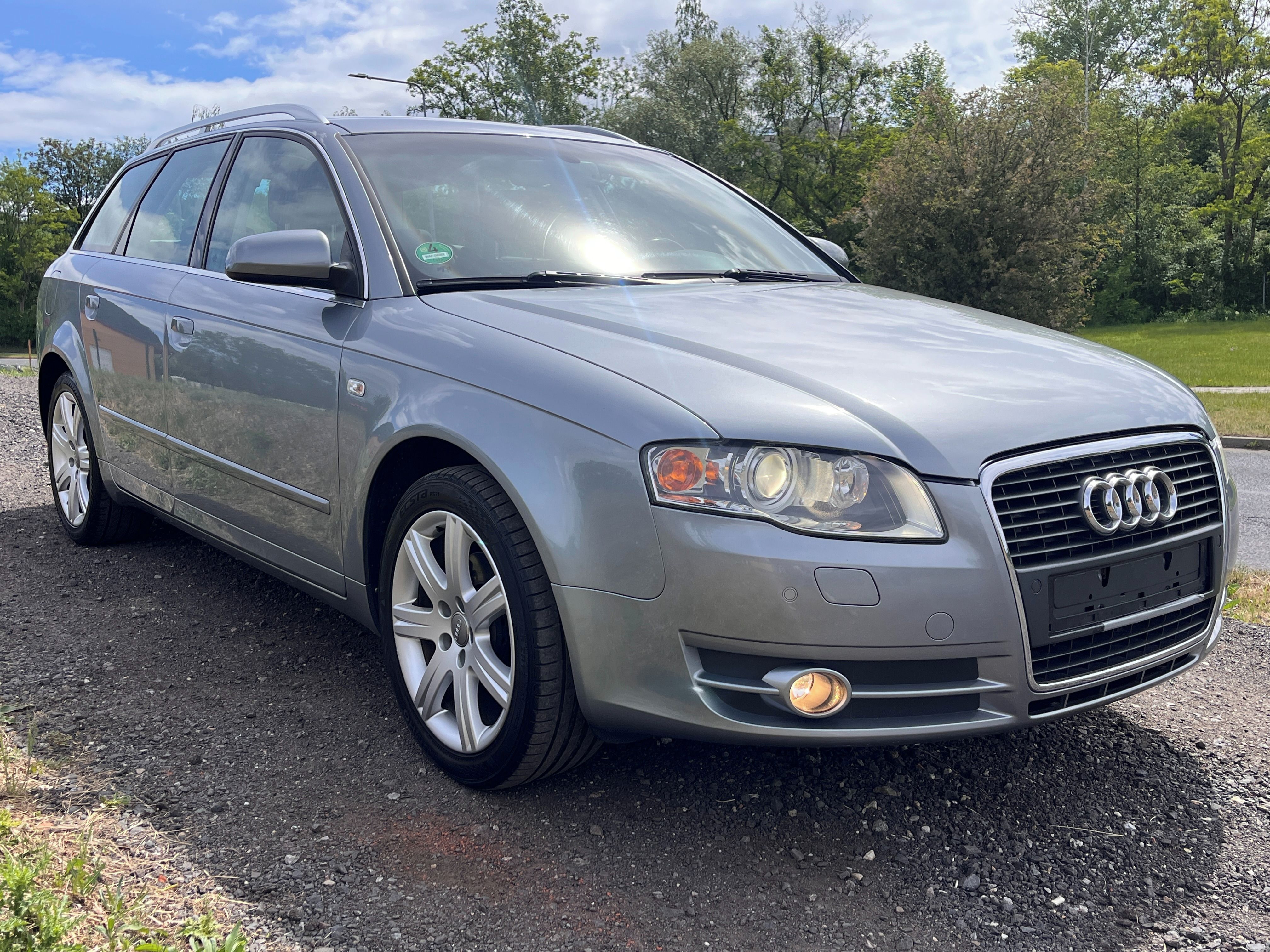 Audi A4, 2.0i 96KW,XENON,VÝHŘEV,BEZ RZI - fotka 3