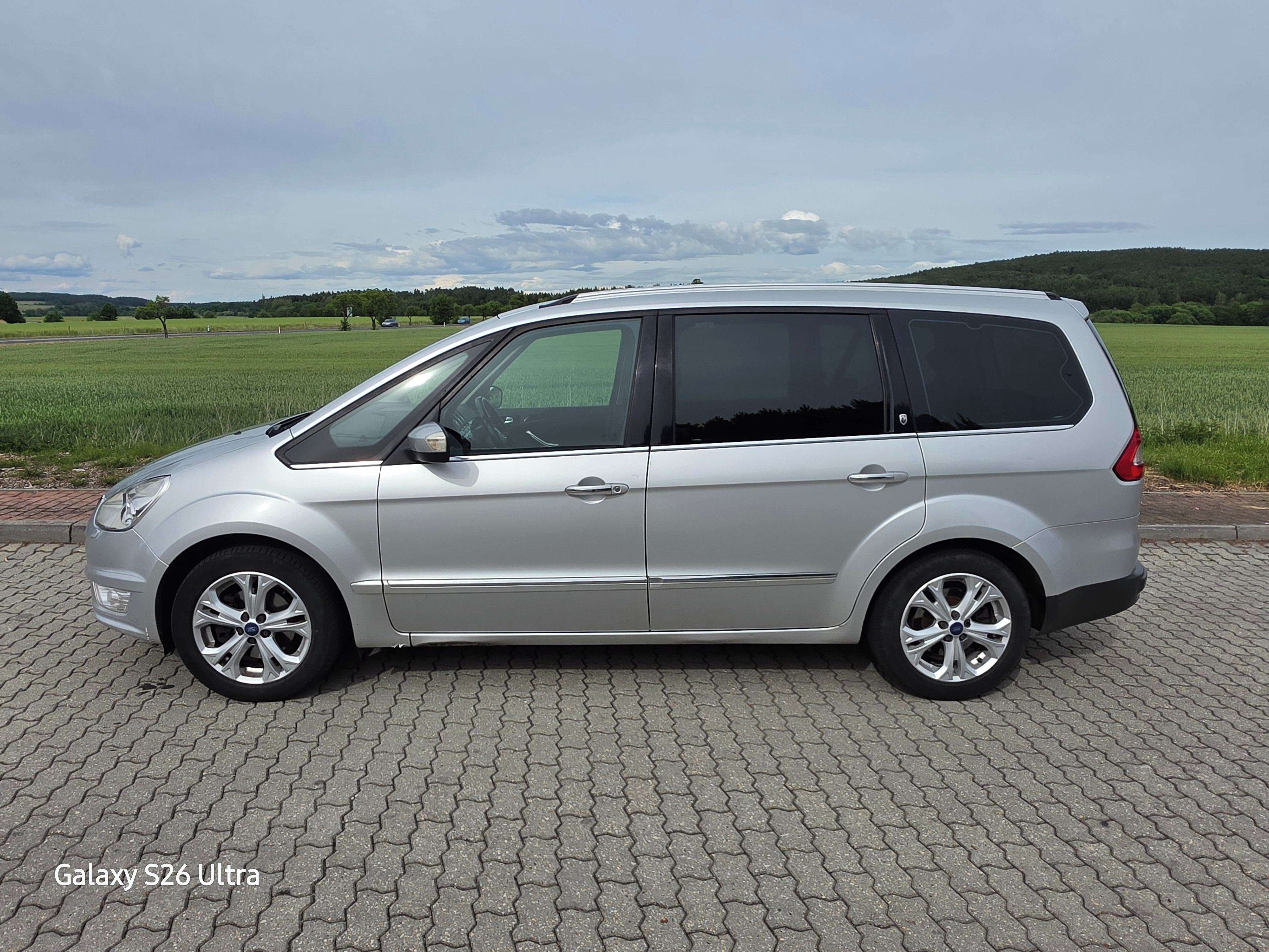Ford Galaxy, 7-míst, tažné, zimní kola - fotka 5