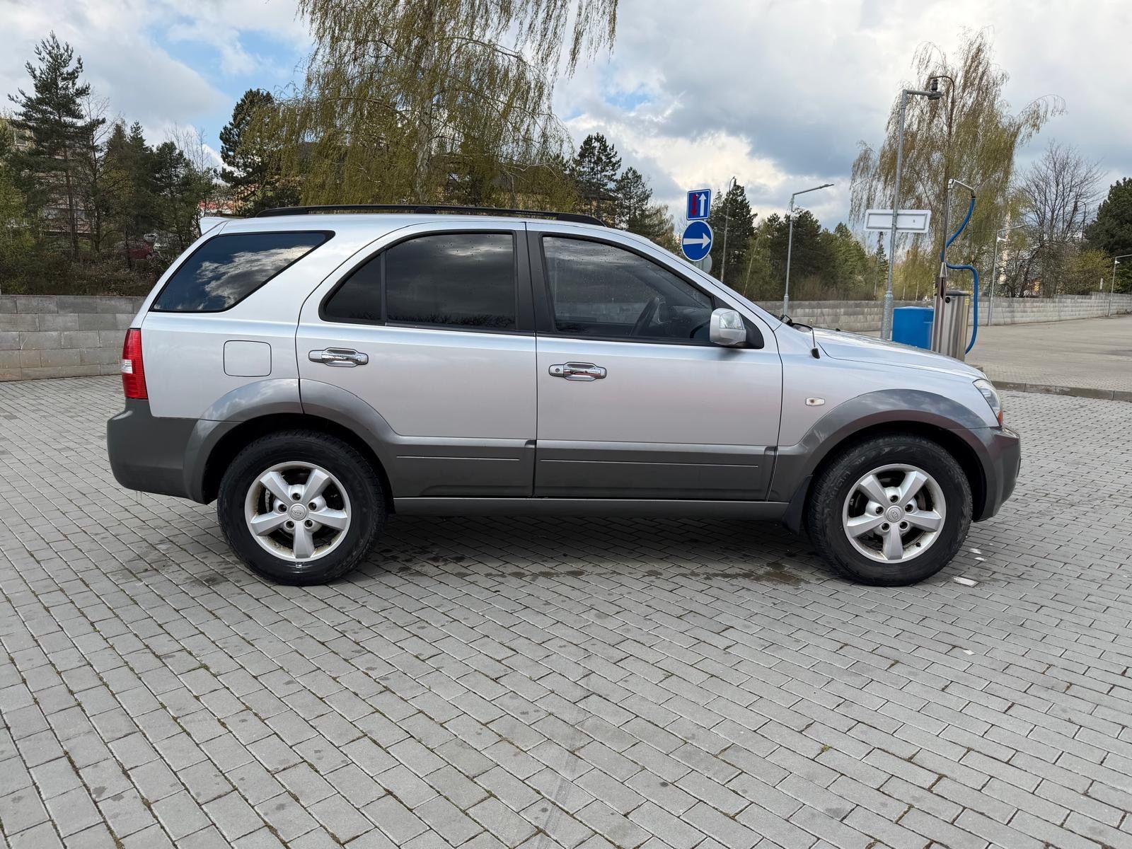 Kia Sorento, 2.5 CRDi EX ČR Automat - fotka 4