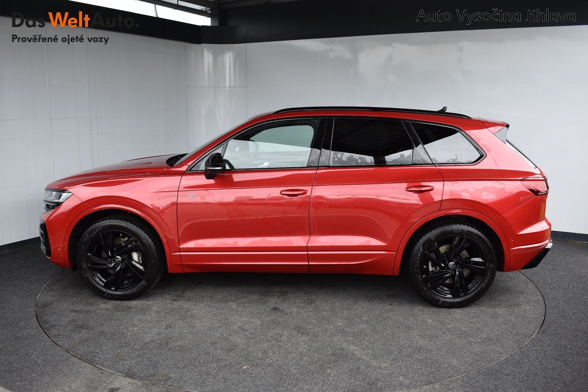 Volkswagen Touareg, R-Line 3.0TDI 210kW, Webasto, - fotka 3