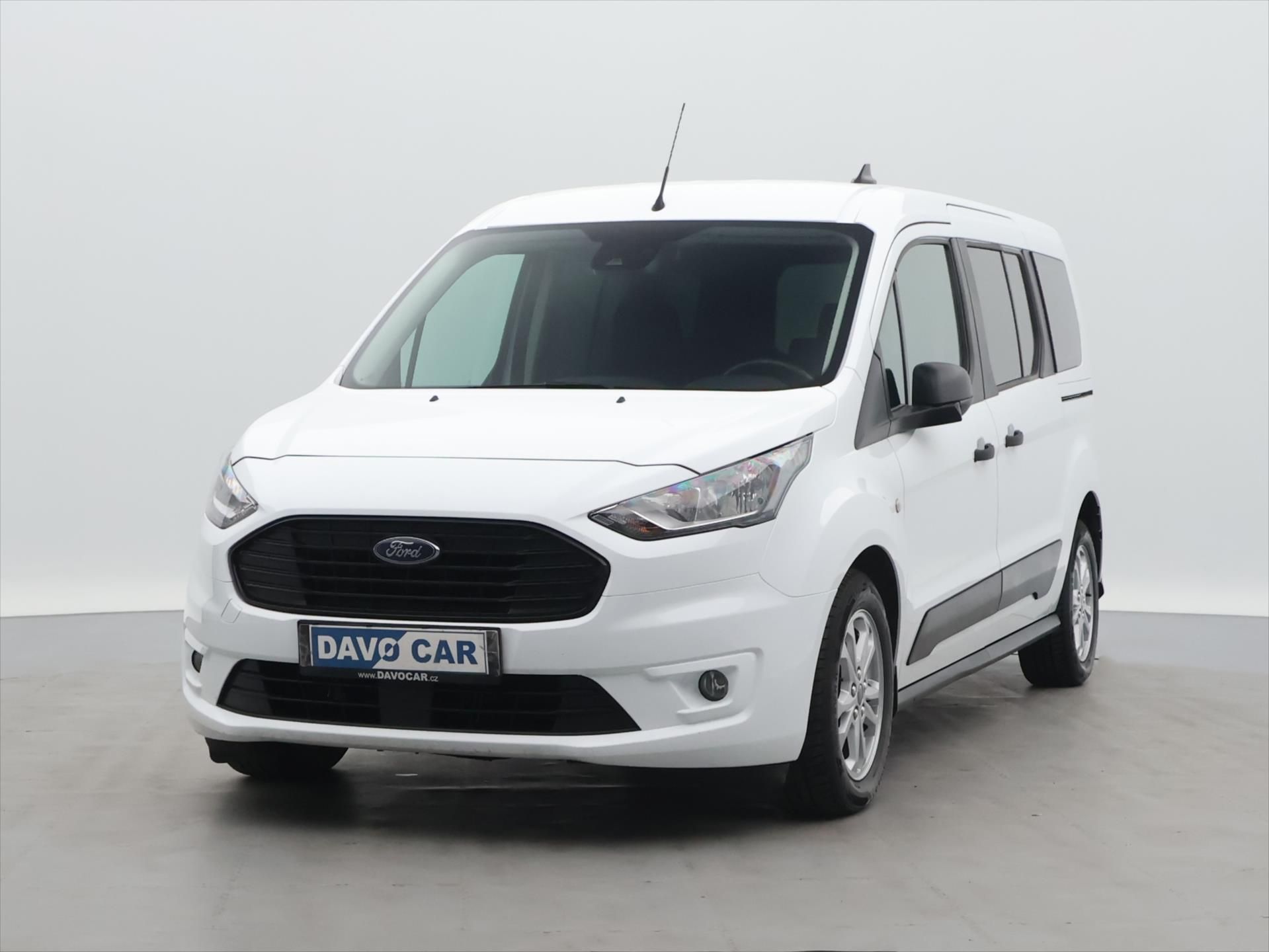 Ford Tourneo Connect, 1,5 TDCI CZ Aut.klima L2 DPH - fotka 3