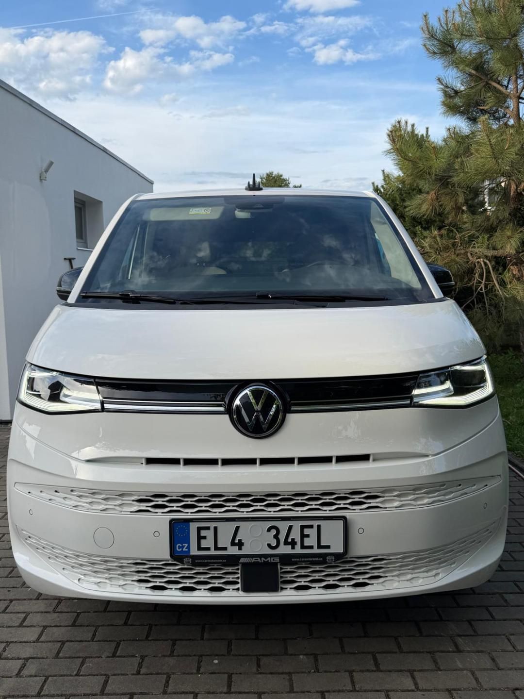 Volkswagen Multivan, 1.4TSI PHEV Long TOP VÝBAVA - fotka 2