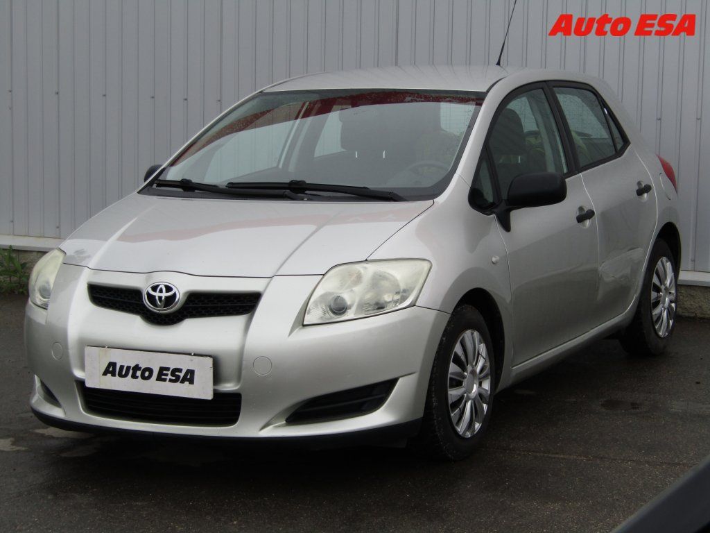 Toyota Auris, 1.3 VVT-i - fotka 3