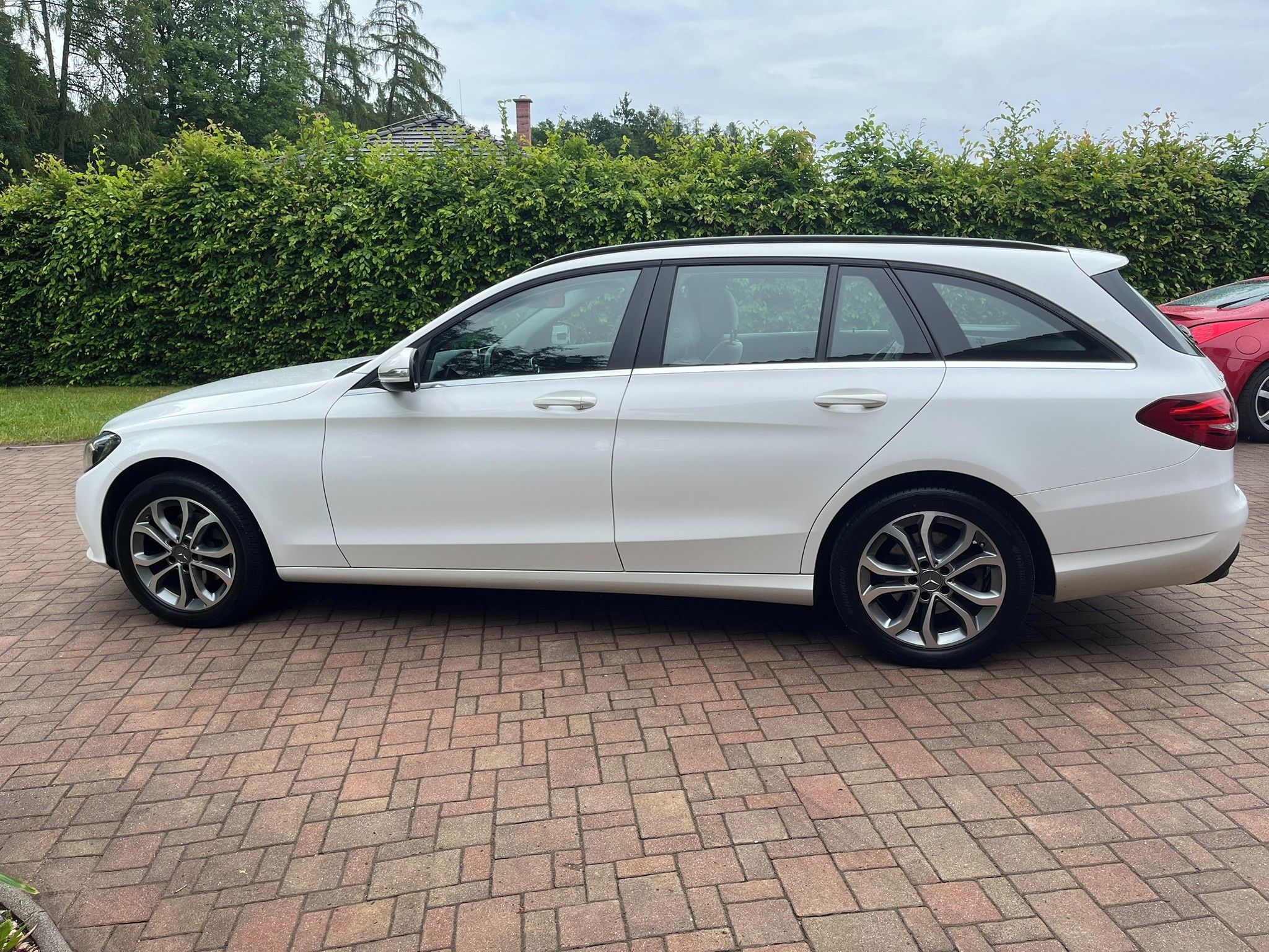 Mercedes-Benz Třídy C, 220d 125kW LED Tempomat Manuál - fotka 5